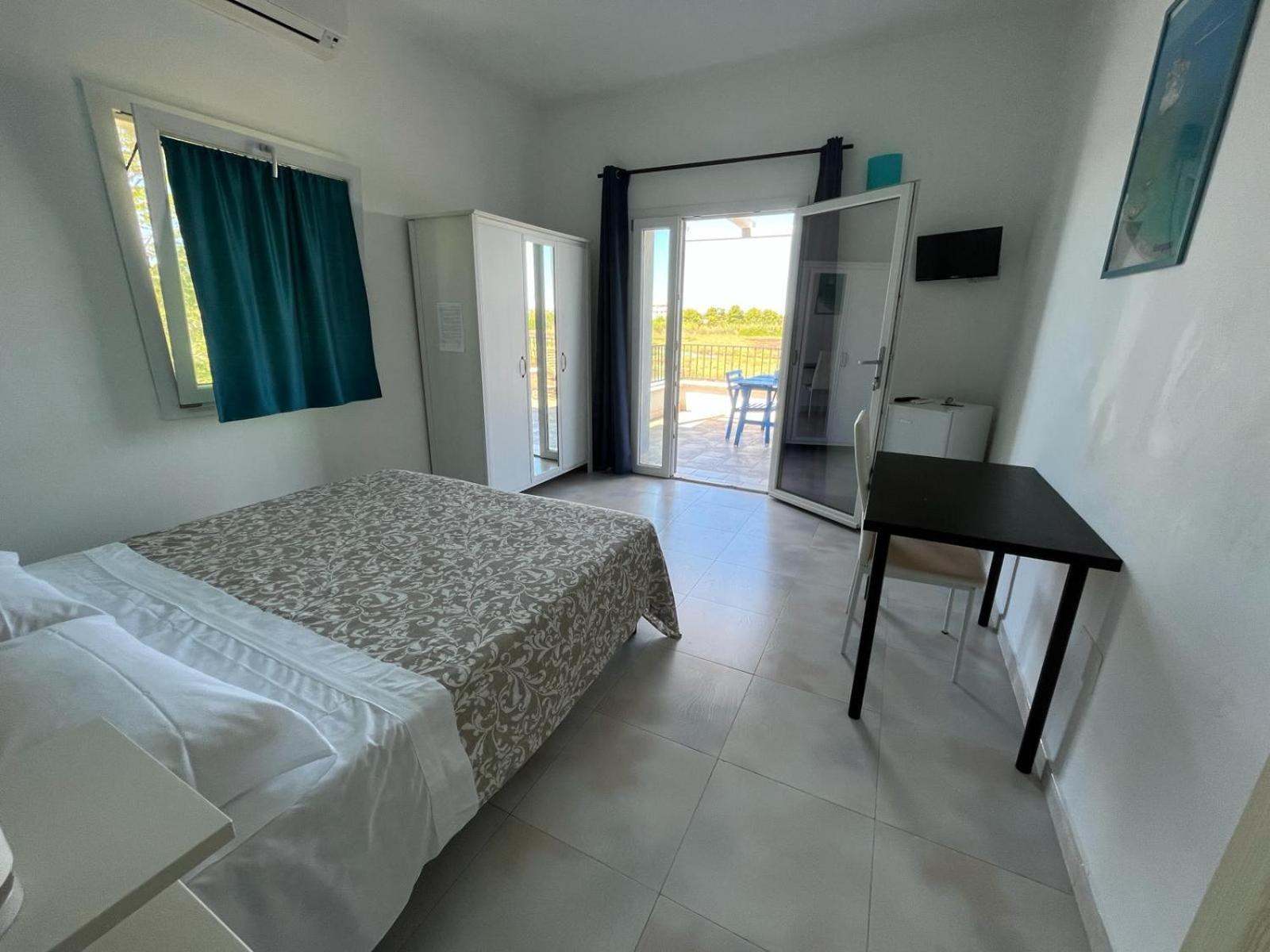 B&B Torre Del Lago 2 โฟเชวาราโน ภายนอก รูปภาพ
